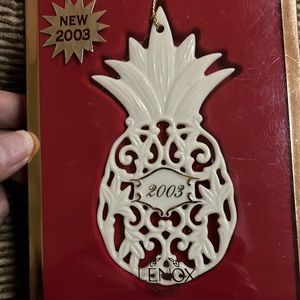 NIB, Lenox 2003 Annual Williamsburg Christmas Ornament - Pineapple DISCOUNTINUED